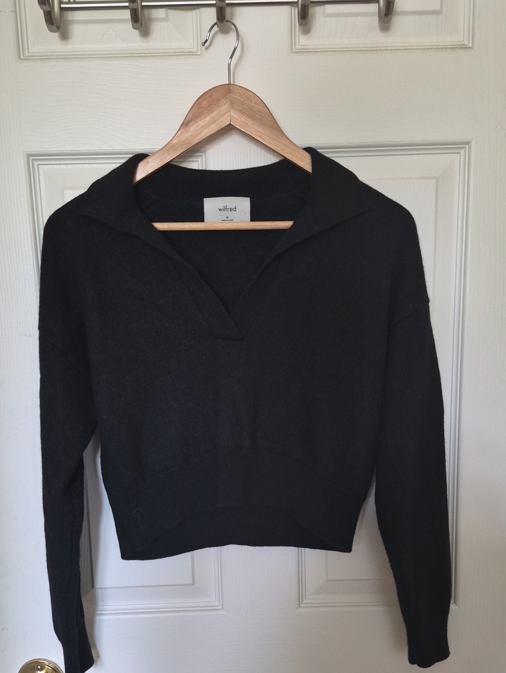 Aritzia Wilfred Clara Merino Wool Polo Waist Sweater Black - M